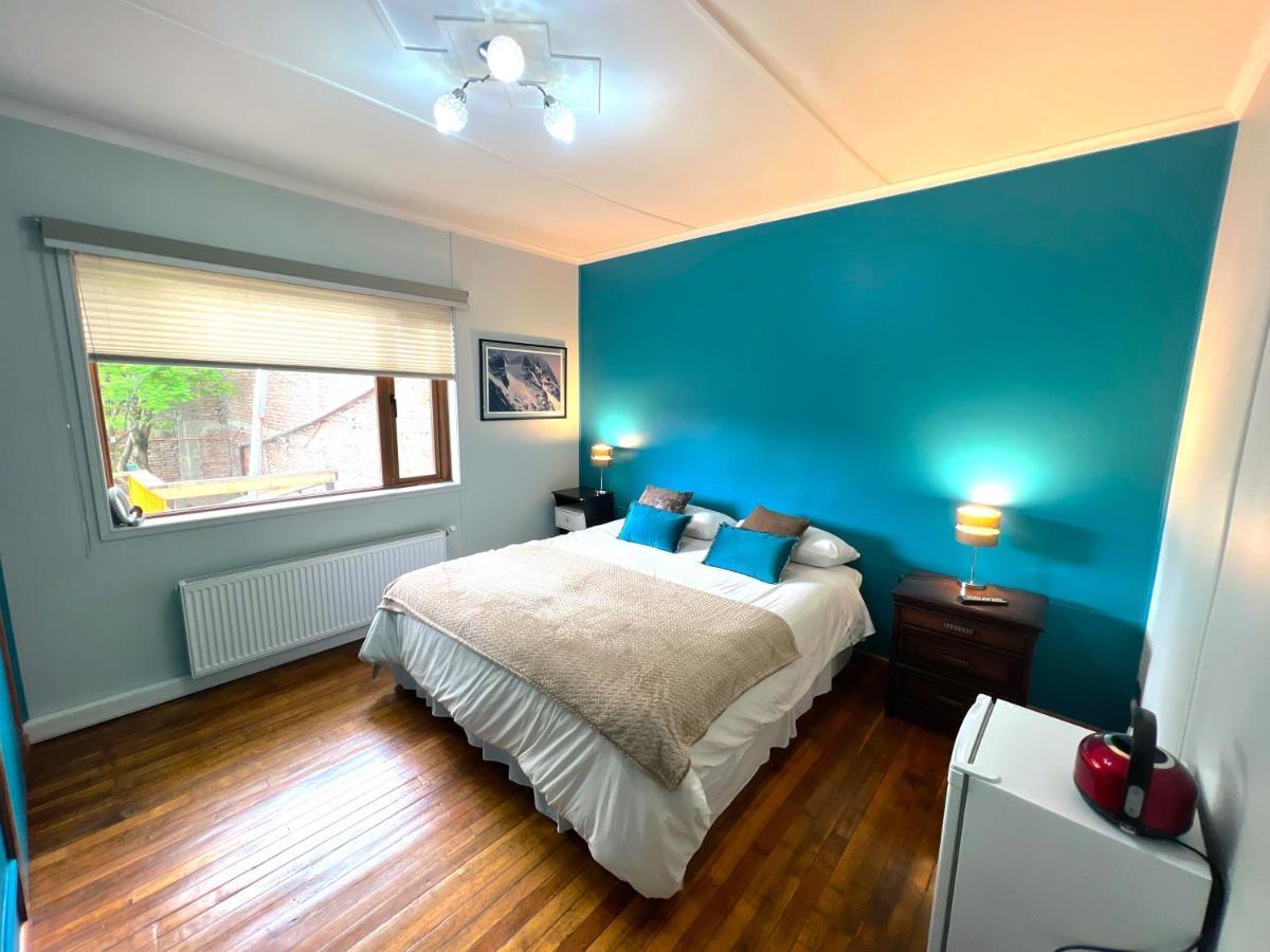 Incredible Downtown Duplex With Interior Backyard Apartment ปุนตาอาเรนาส ภายนอก รูปภาพ