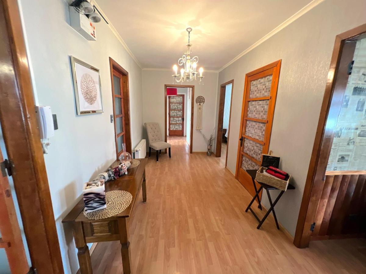 Incredible Downtown Duplex With Interior Backyard Apartment ปุนตาอาเรนาส ภายนอก รูปภาพ