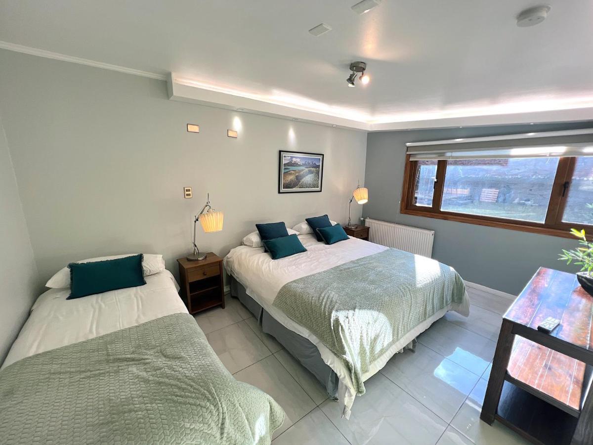 Incredible Downtown Duplex With Interior Backyard Apartment ปุนตาอาเรนาส ภายนอก รูปภาพ