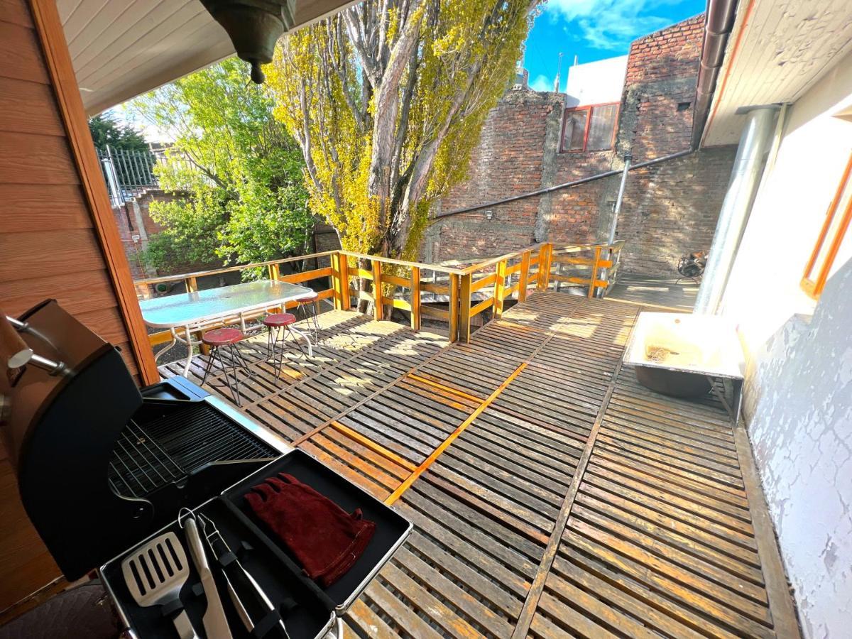 Incredible Downtown Duplex With Interior Backyard Apartment ปุนตาอาเรนาส ภายนอก รูปภาพ